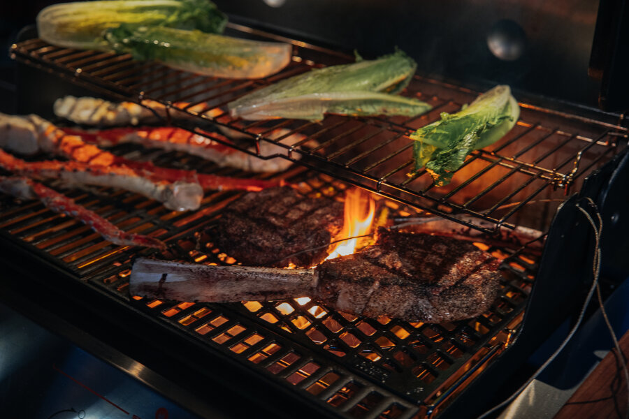 Решетка для гриля Weber Sear Grate Crafted двусторонняя