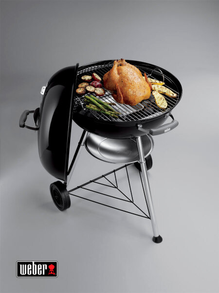 Угольный гриль Weber Compact Kettle 57 см черный