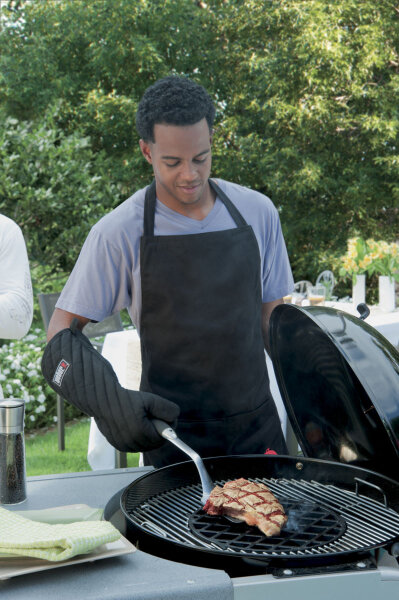 Решетка для гриля Weber Sear Grate (чугунная вставка для системы GBS)