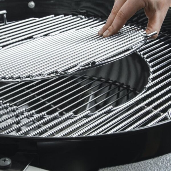 Угольный гриль Weber Master-Touch GBS 57 см черный