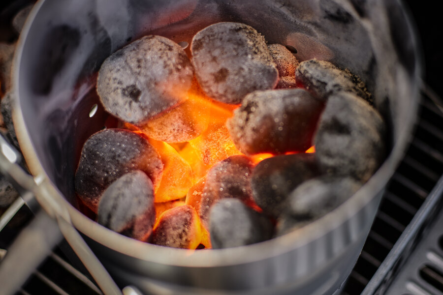 Угольные брикеты Weber 4 кг кокосовые