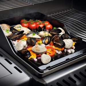 Противень для грилей Napoleon Rogue 425/525 планча с бортиками чугунный