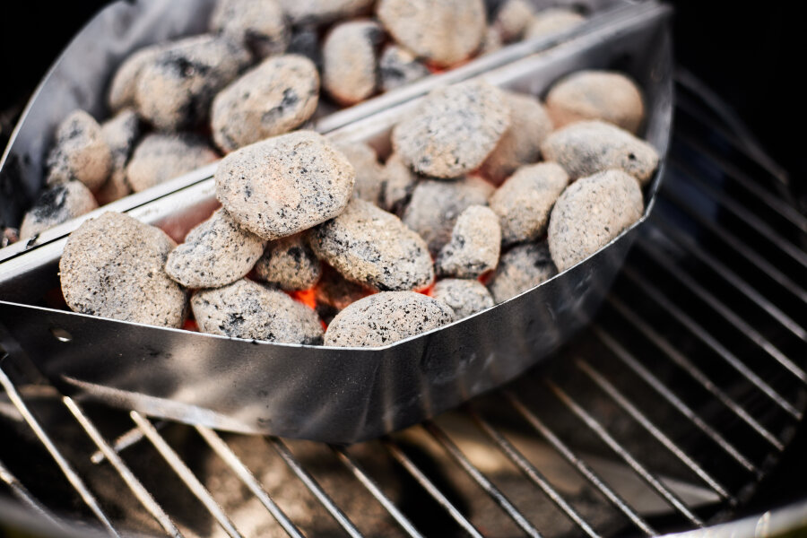 Угольные брикеты Weber 8 кг кокосовые