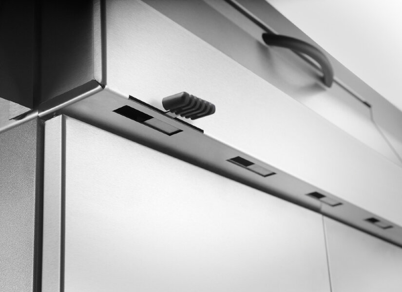 Угольный гриль Napoleon PRO-605