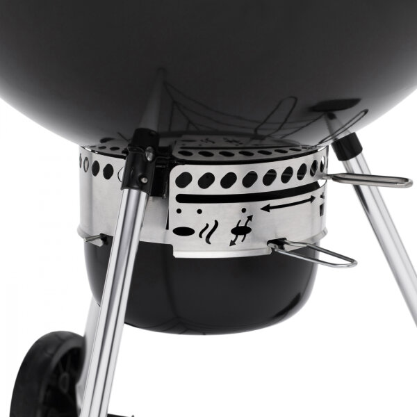 Угольный гриль Weber Master-Touch GBS E-6755 черный