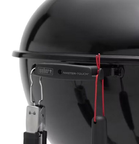 Угольный гриль Weber Master-Touch GBS E-6755 черный