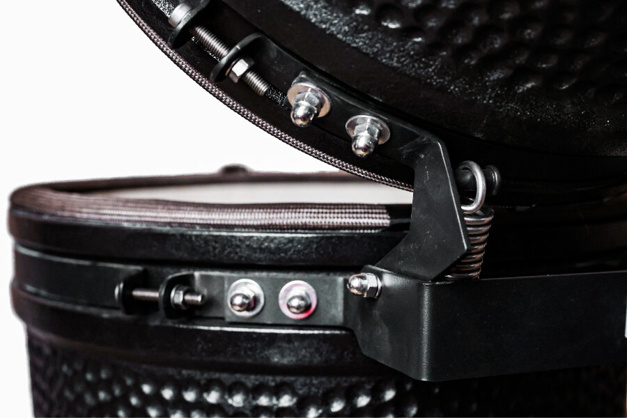 Керамический гриль GRLLR Ember 16″ глянцево-черный с тележкой