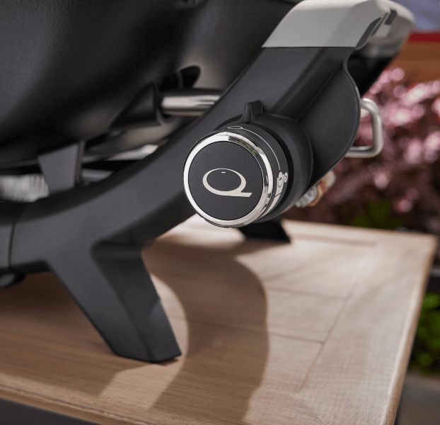 Газовый гриль Weber Q 2100N черный 