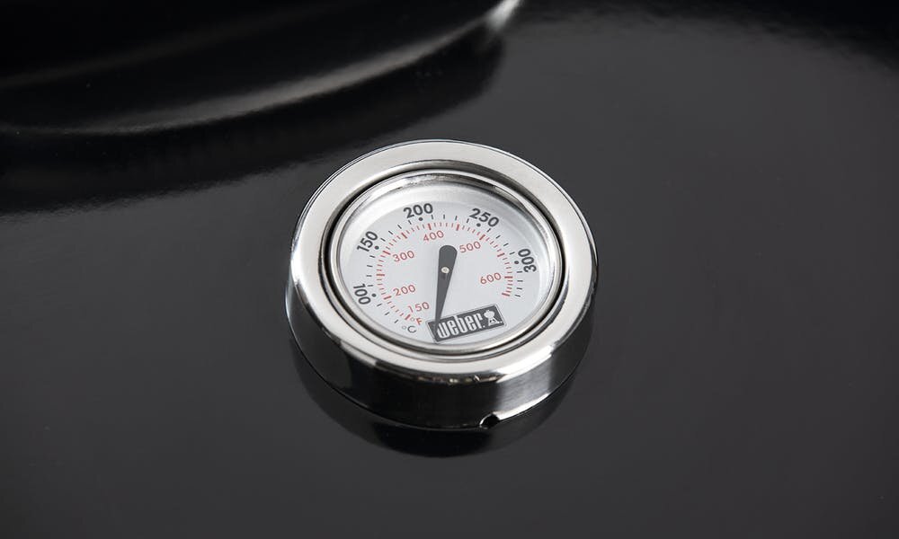 Угольный гриль Weber Master-Touch GBS SE E-5755 черный