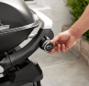 Газовый гриль Weber Q 2200N черный на подставке