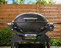 Газовый гриль Weber Q 2200N черный на подставке