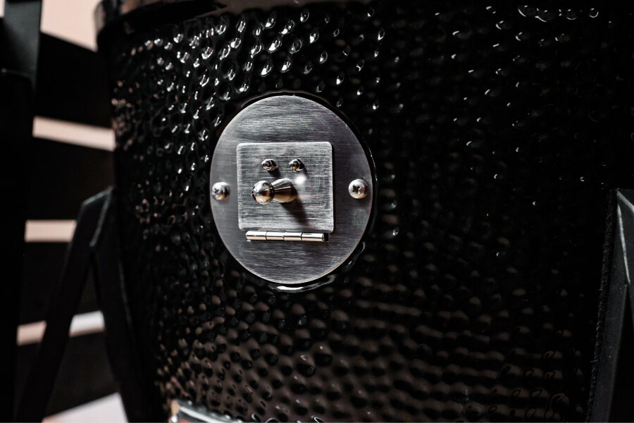 Керамический гриль GRLLR Ember 18″ глянцево-черный с тележкой