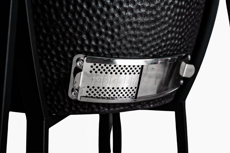 Керамический гриль GRLLR Ember 22″ глянцево-черный с тележкой