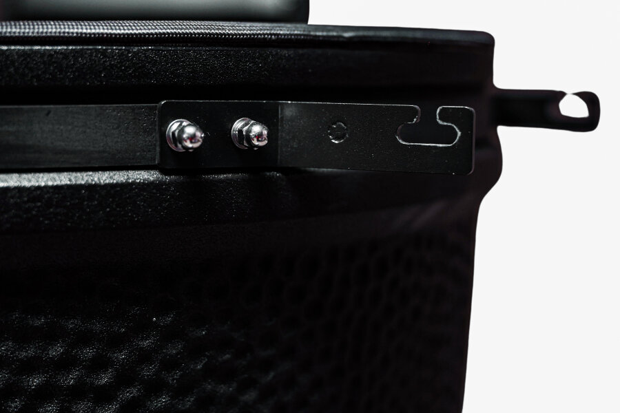 Керамический гриль GRLLR Ember 22″ глянцево-черный с тележкой