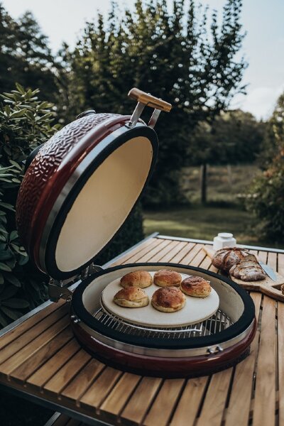 Тележка-подставка Buggy для гриля Monolith LeChef с боковым столиком из тика