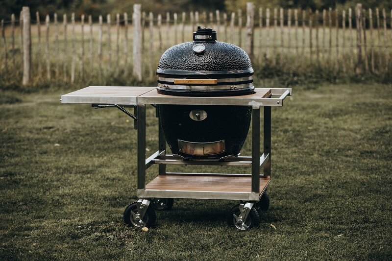 Тележка-подставка Buggy для гриля Monolith LeChef с боковым столиком из тика