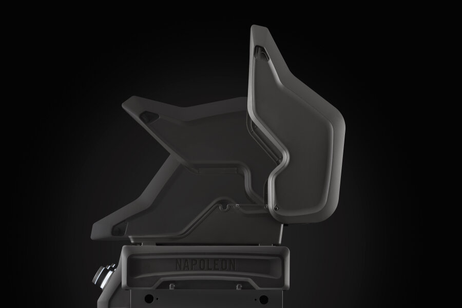 Газовый гриль Napoleon Rogue-425 SB с конфоркой черный