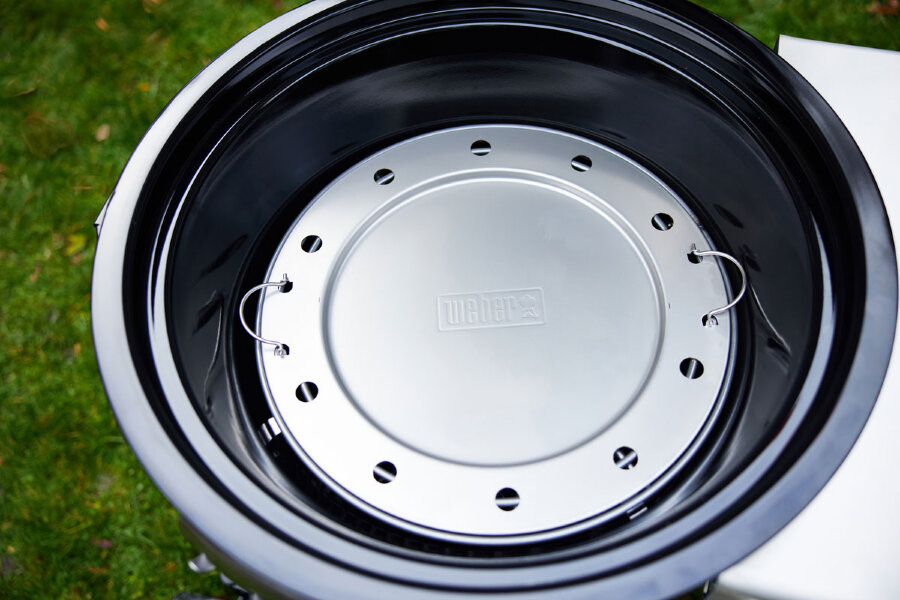 Угольный гриль Weber Summit Kamado S6 Grill Center