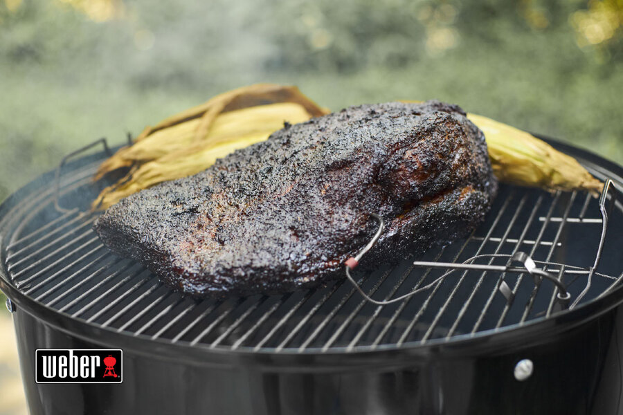 Коптильня Weber Smokey Mountain Cooker 57 см (угольный смокер)