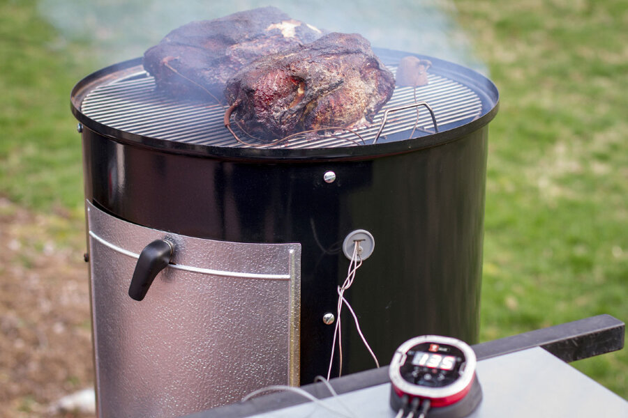 Коптильня Weber Smokey Mountain Cooker 57 см (угольный смокер)