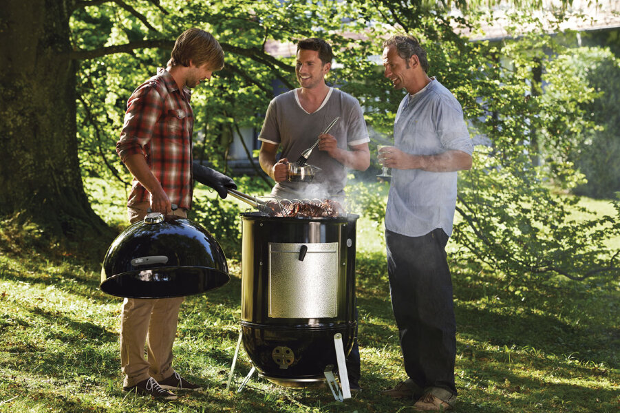 Коптильня Weber Smokey Mountain Cooker 57 см (угольный смокер)