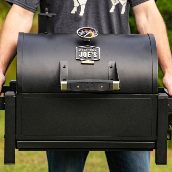 Угольный гриль Oklahoma Joe's Rambler Tabletop
