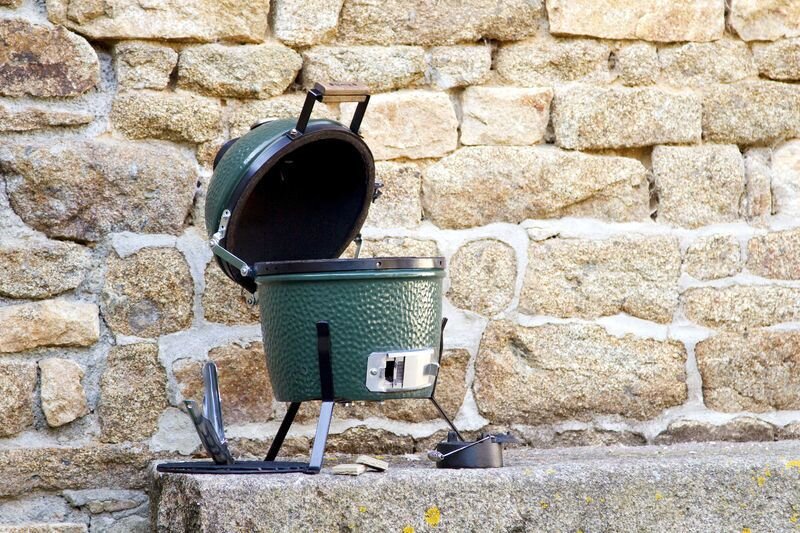 Керамический гриль Big Green Egg Mini