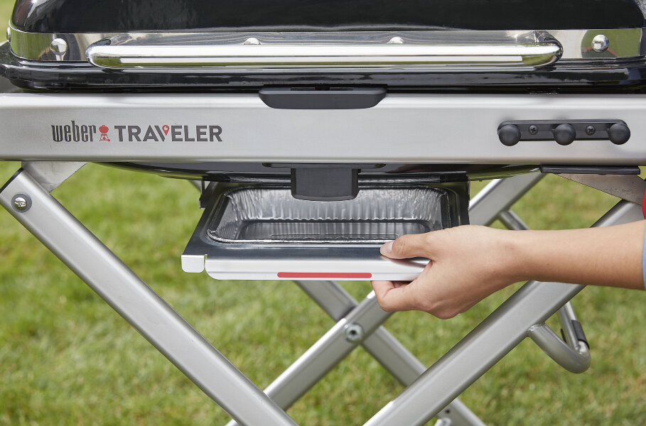 Газовый гриль Weber Traveler черный