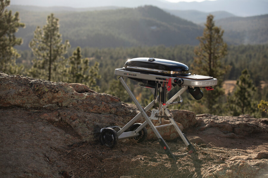 Газовый гриль Weber Traveler черный