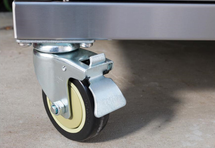 Газовый гриль Bull BBQ Angus с основанием