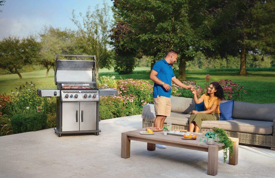 Газовый гриль Napoleon Rogue PRO-S 525 с ИК горелкой стальной