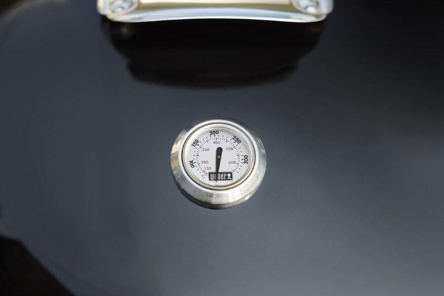 Угольный гриль Weber Performer GBS 57 см черный 