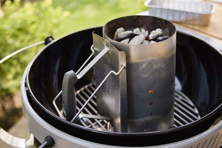 Угольный гриль Weber Performer GBS 57 см черный 