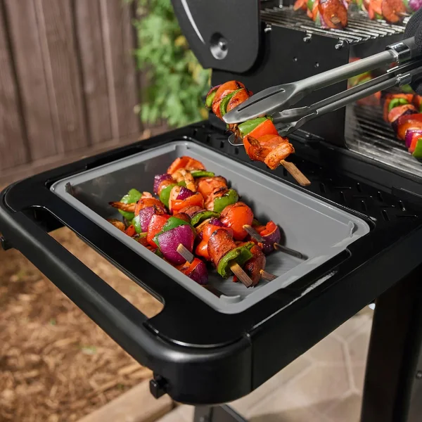 Боковой столик с двухсторонней разделочной доской Weber WORKS