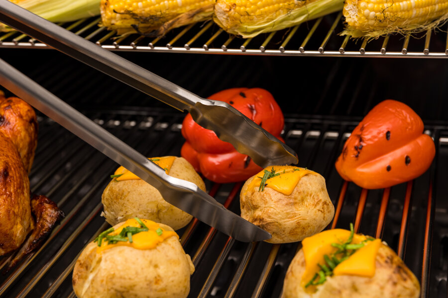 Щипцы блокирующие Broil King Imperial нержавеющая сталь