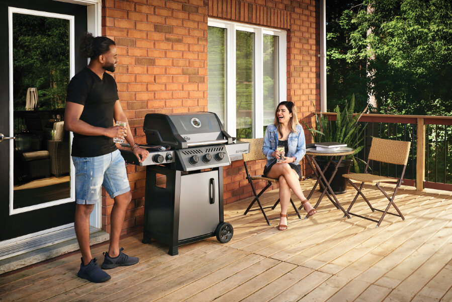 Газовый гриль Napoleon Freestyle-365 SB с конфоркой