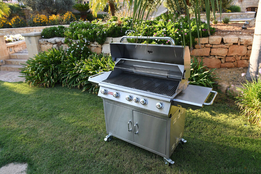 Газовый гриль Bull BBQ Brahma с основанием