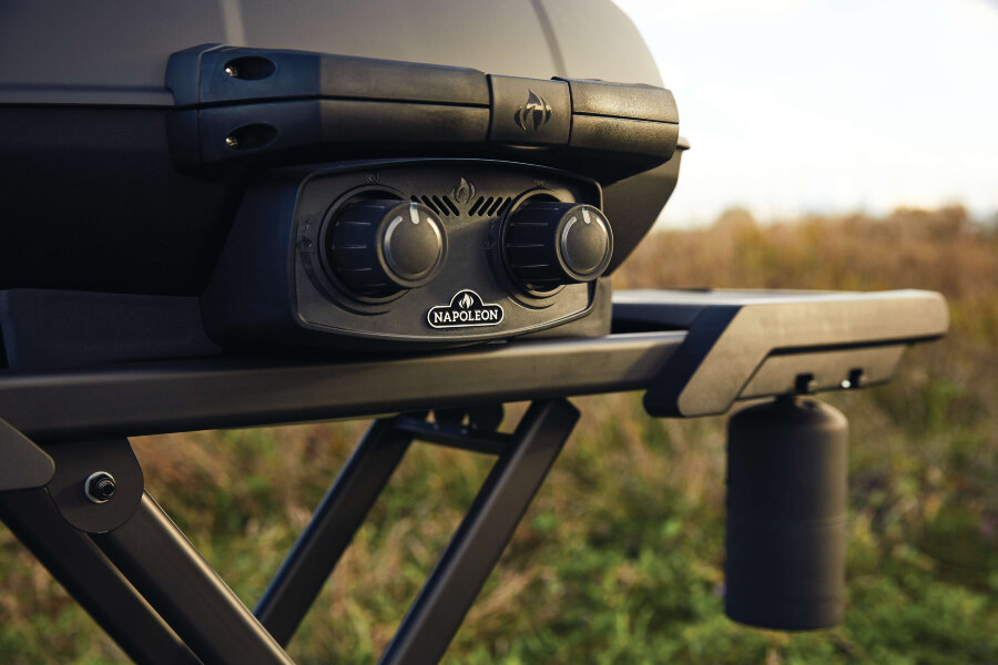 Газовый гриль Napoleon TravelQ PRO-285X Phantom