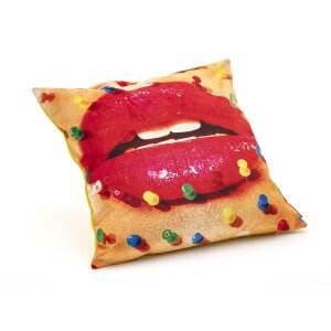 Seletti Подушка Toiletpaper Mouth With Pins