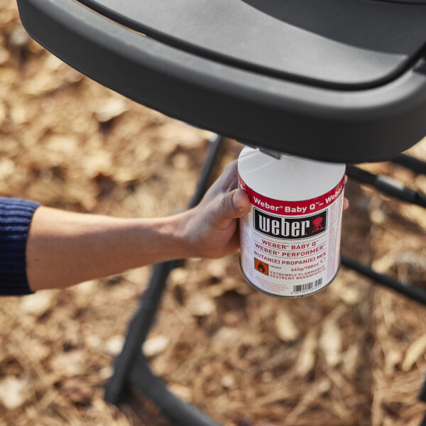 Газовый гриль Weber Traveler Compact черный