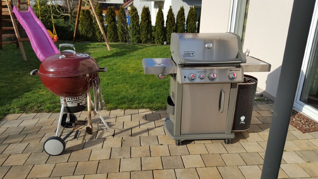 Газовый гриль Weber Spirit S-330 Premium GBS сталь