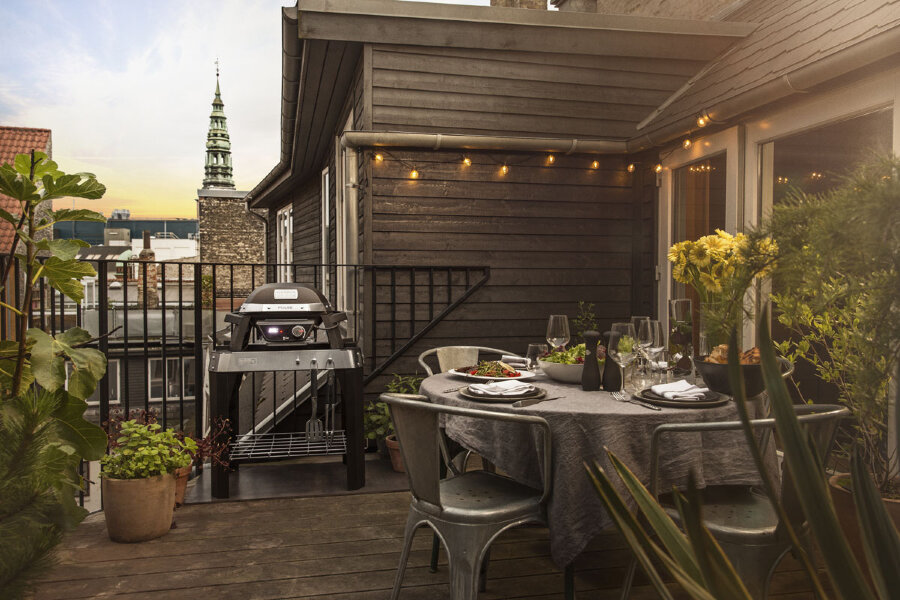 Электрический гриль Weber PULSE 1000 черный