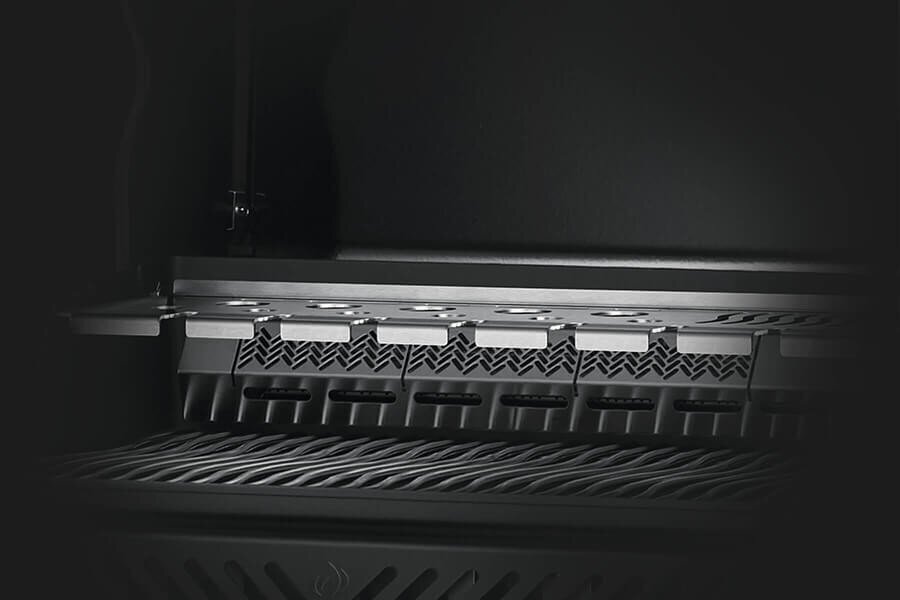 Газовый гриль Napoleon Rogue-425 SE Phantom с ИК горелкой