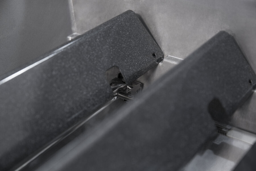 Газовый гриль Weber Spirit II E-320 GBS черный