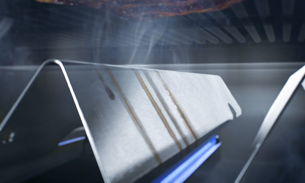 Газовый гриль Weber Genesis II E-310 GBS черный