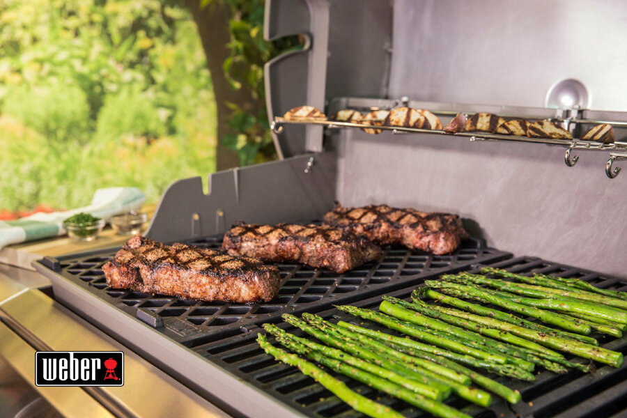 Решетка Sear Grate для грилей Weber Genesis II серии 400/600 чугун