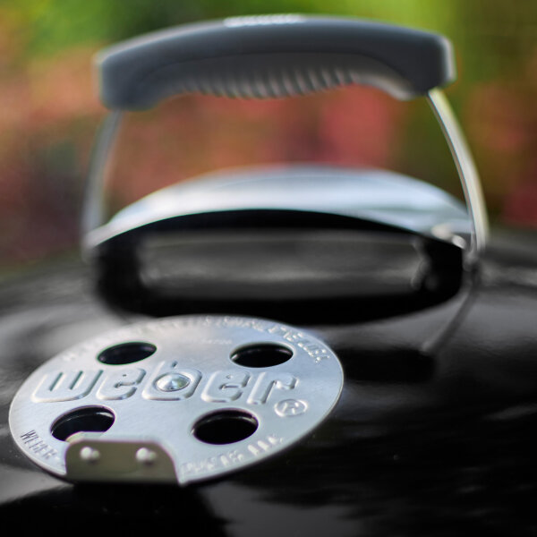 Угольный гриль Weber Original Kettle 57 см черный (2026)
