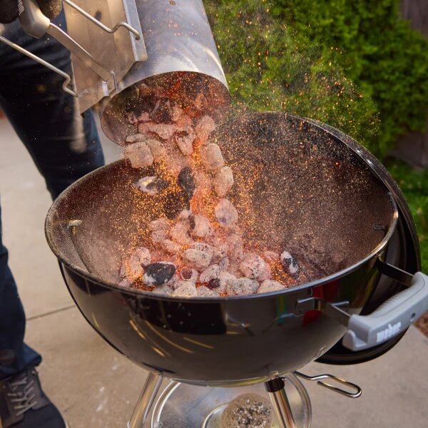 Угольный гриль Weber Original Kettle 57 см черный (2026)