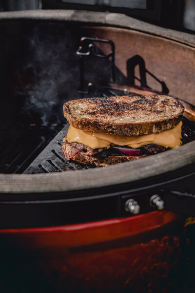 Противень для гриля Kamado Classic Joe с лазерной обработкой полукруглый нержавеющая сталь