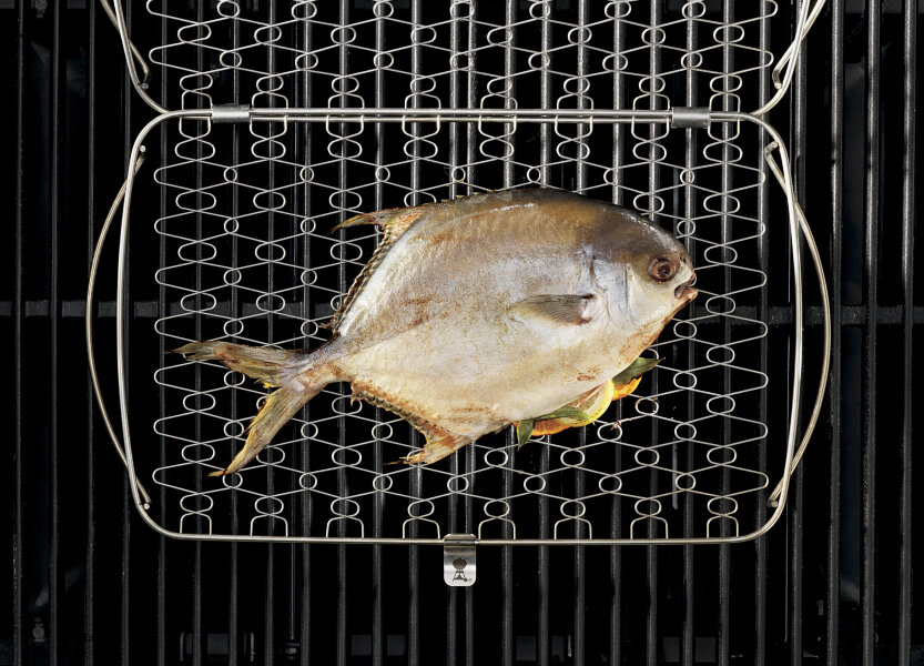Сетка для жарки рыбы и овощей Weber большая